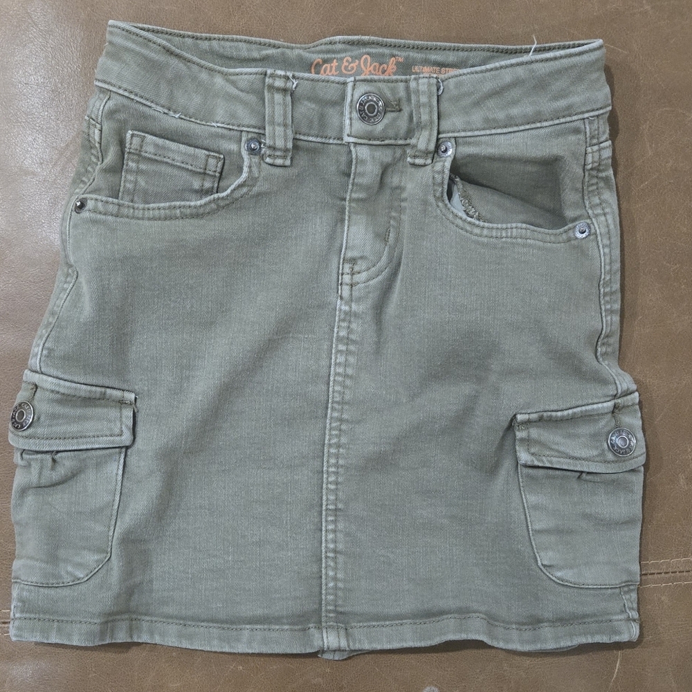 Cat & Jack Olive Green Kids Cargo Skirt